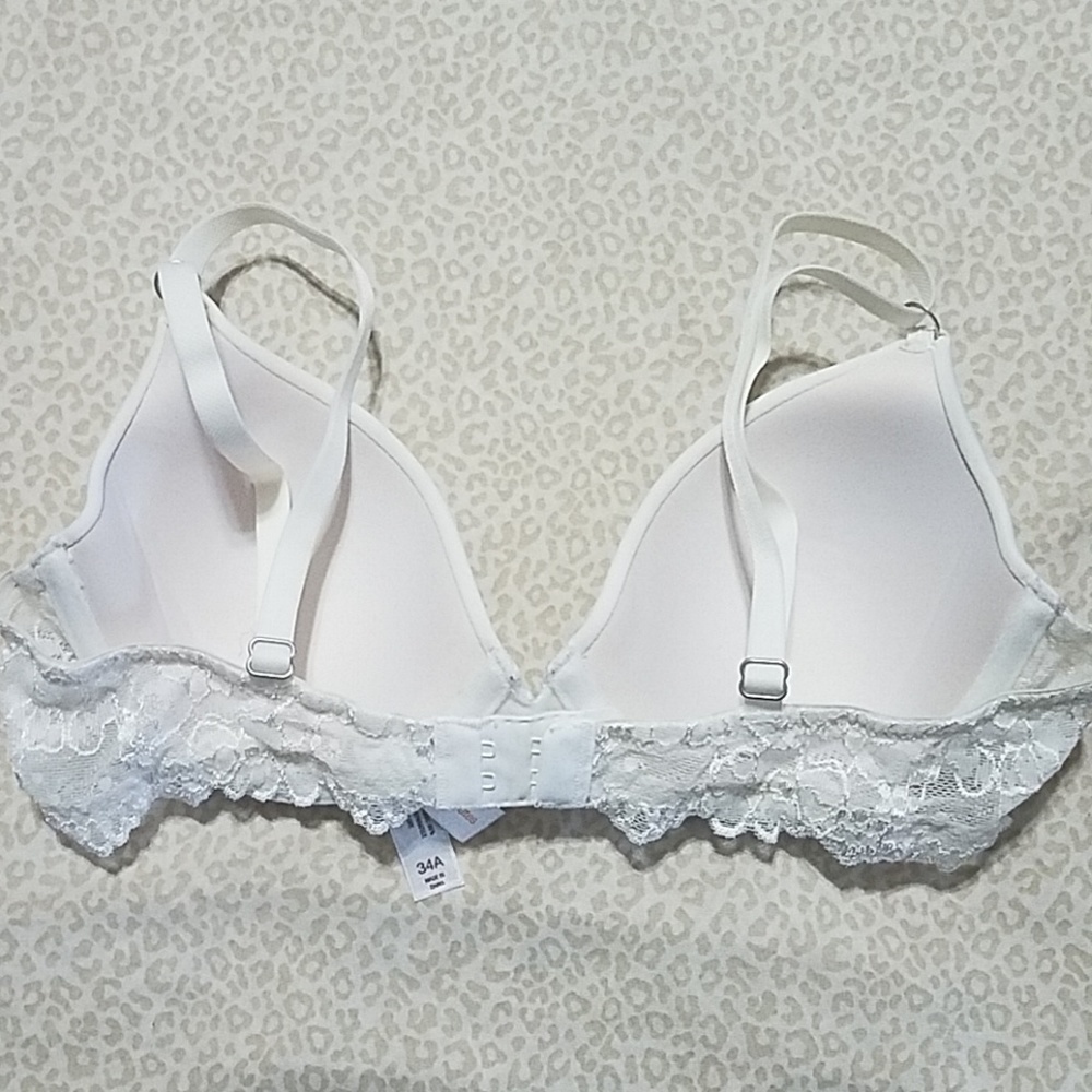 Ⓜ️Bra Bundle - Picture 3 of 8